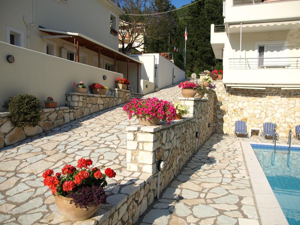 Geni Garden Apartments Exteriér fotografie